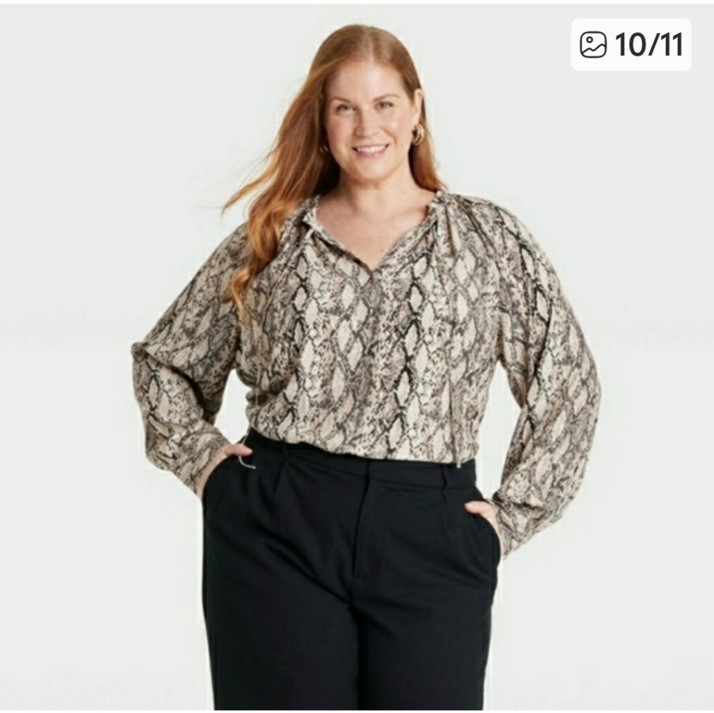 NWOT Ava & Viv Snakeskin Blouse.